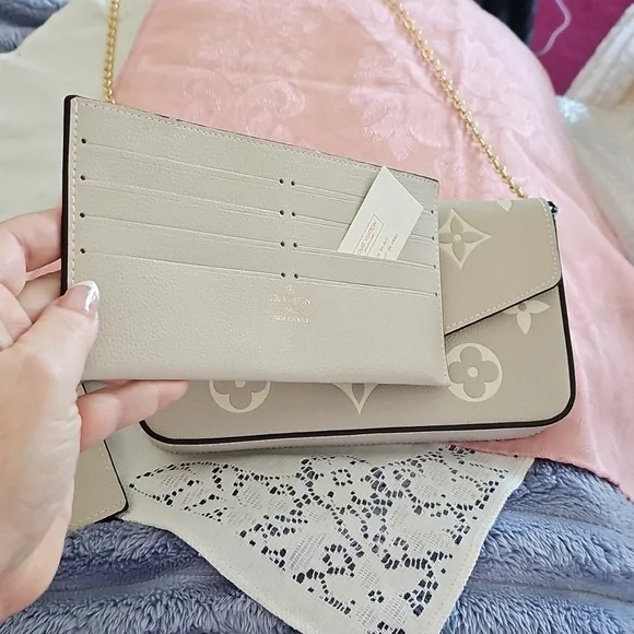 Trio+Free Shipping•Quality High Fashion Group - Picture 7 of 17